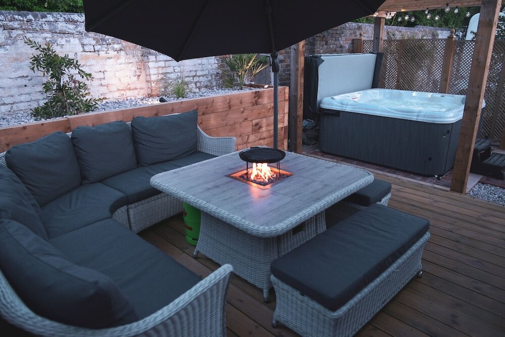 Фото Cheesemans farm house stables