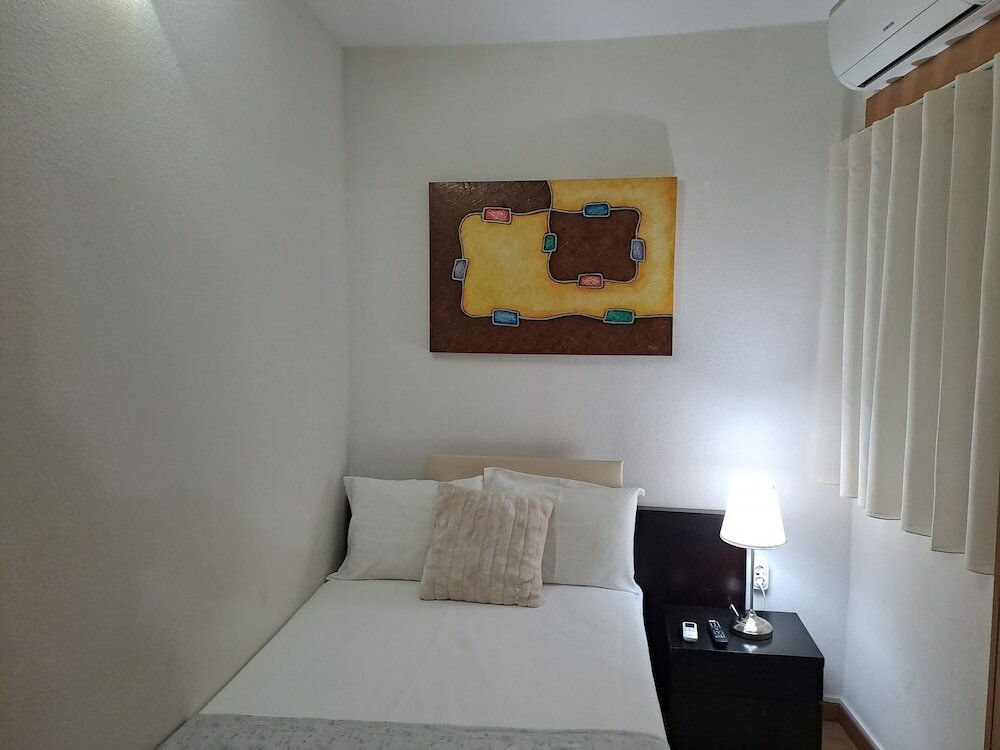 Фото Hotel Square