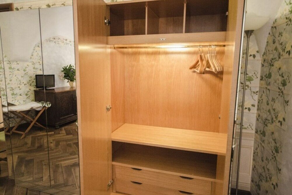 Фото Garisenda Lodge