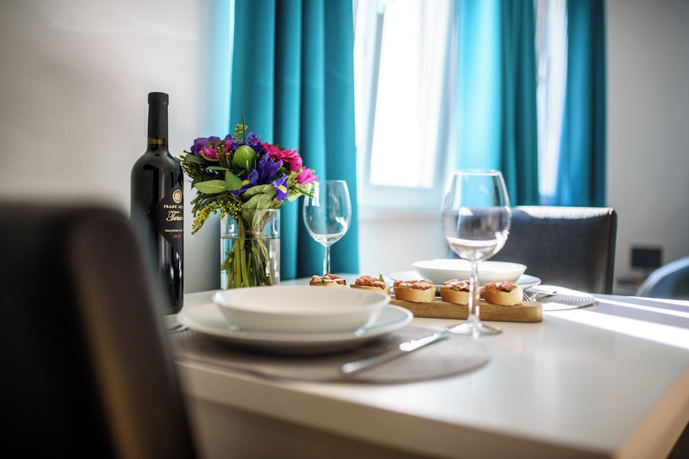 Фото California Apartments III