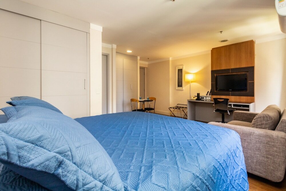 Фото Três de Julho Flats - Jardins