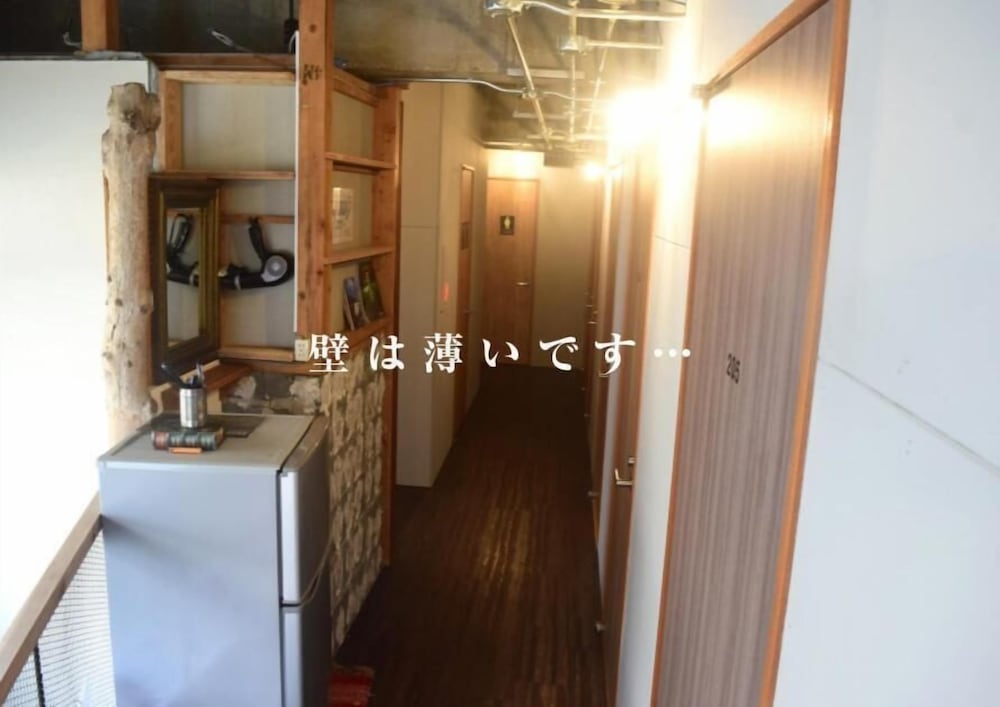 Фото Golden Mile Hostel