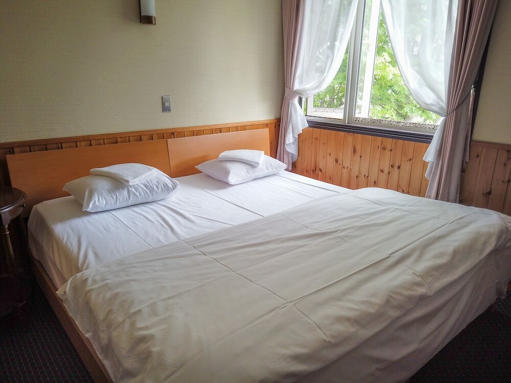 Фото Niseko Ski Lodge