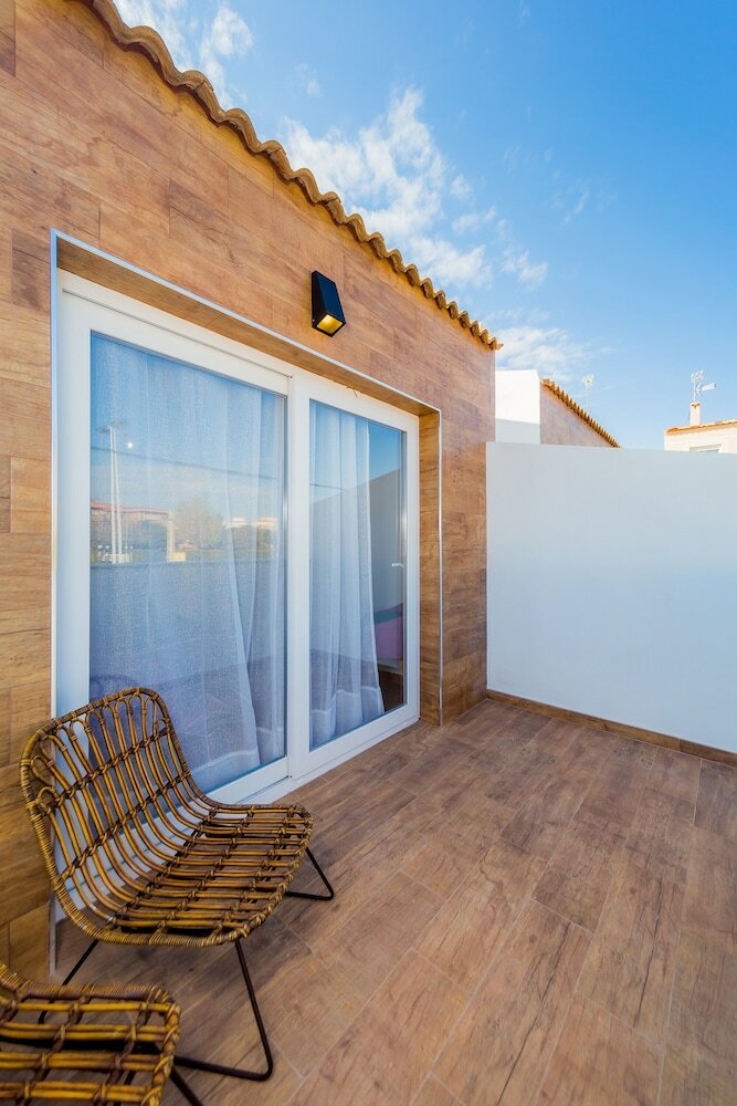 Фото Apartamentos El Abuelo