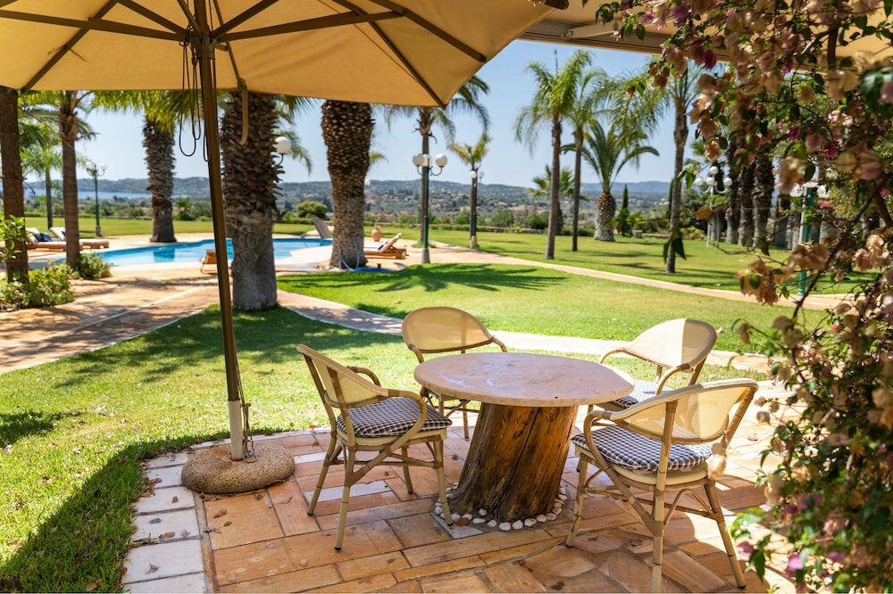 Фото Paradise Lux Villa Porto Cheli