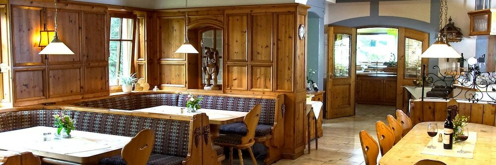 Фото Traube Lossburg Hotel Restaurant