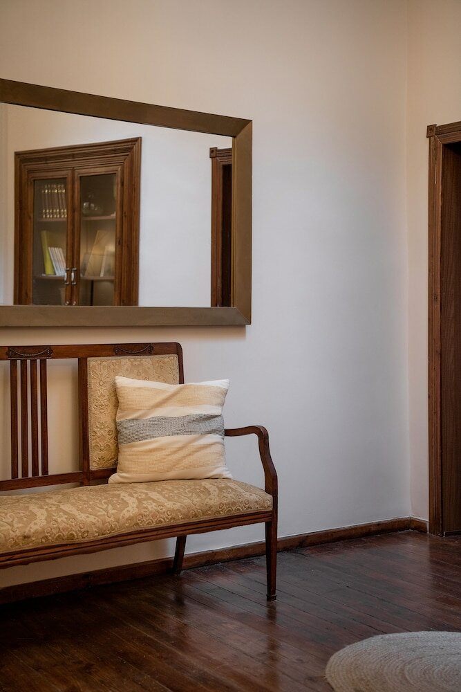 Фото Old Town Suites