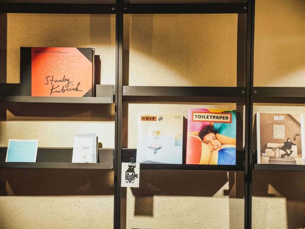 Фото French Theory