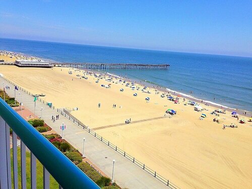 Гостиница Moxy Virginia Beach Oceanfront в Вирджиния-Бич