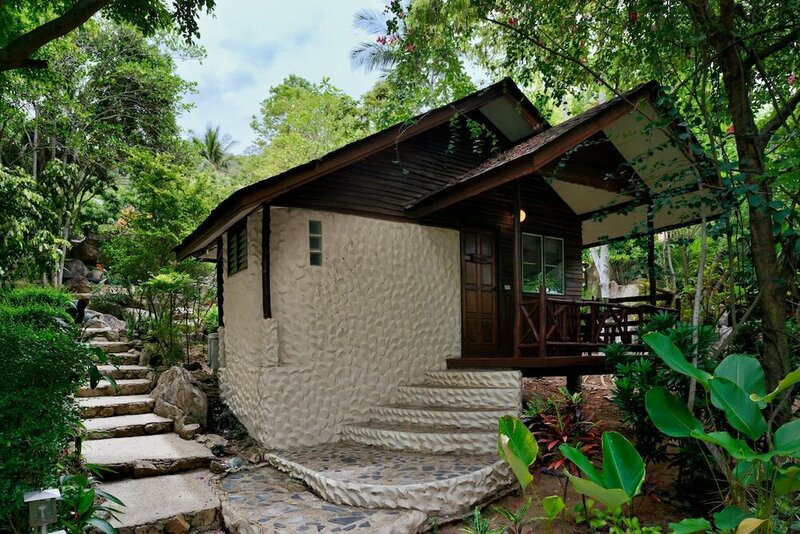 Гостиница Montalay Beach Resort Koh Tao