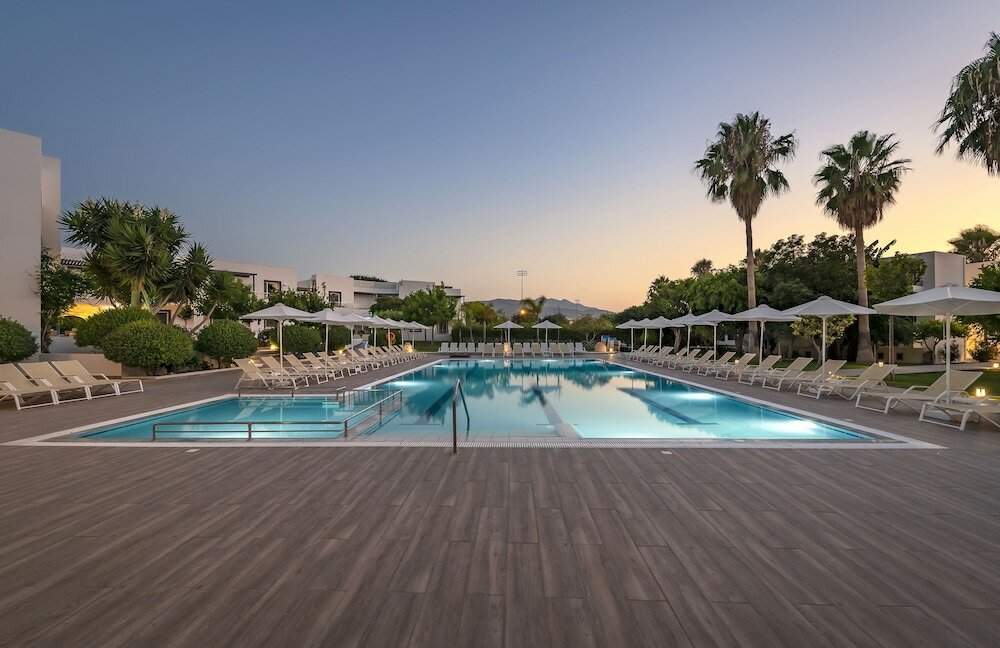 Фото Alexandra City Hotel