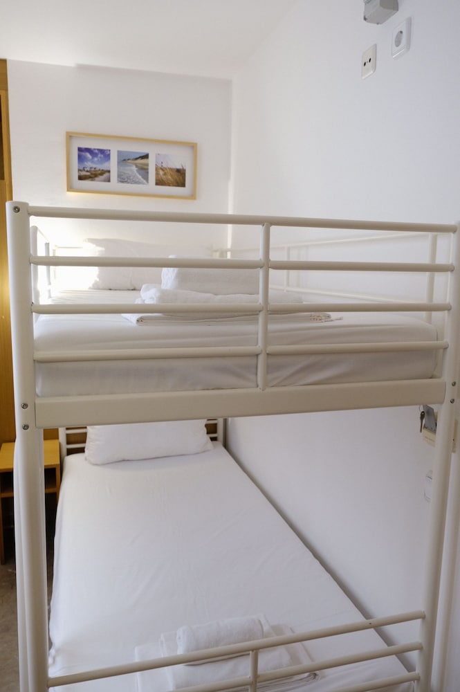 Фото Hotel La Caleta de Tamariu