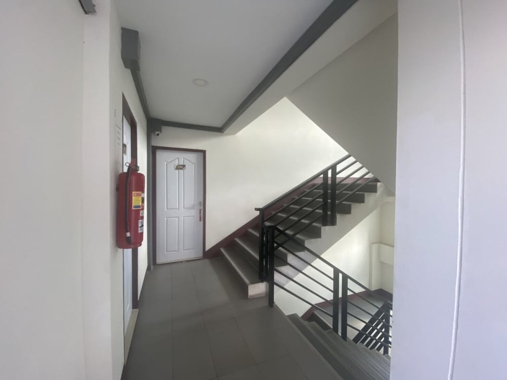 Фото Oyo 1135 Triple A Residence