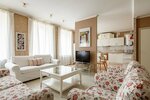 City of Rivers Kolomenskaya 7 (Kolomenskaya Street, 7), short-term housing rental
