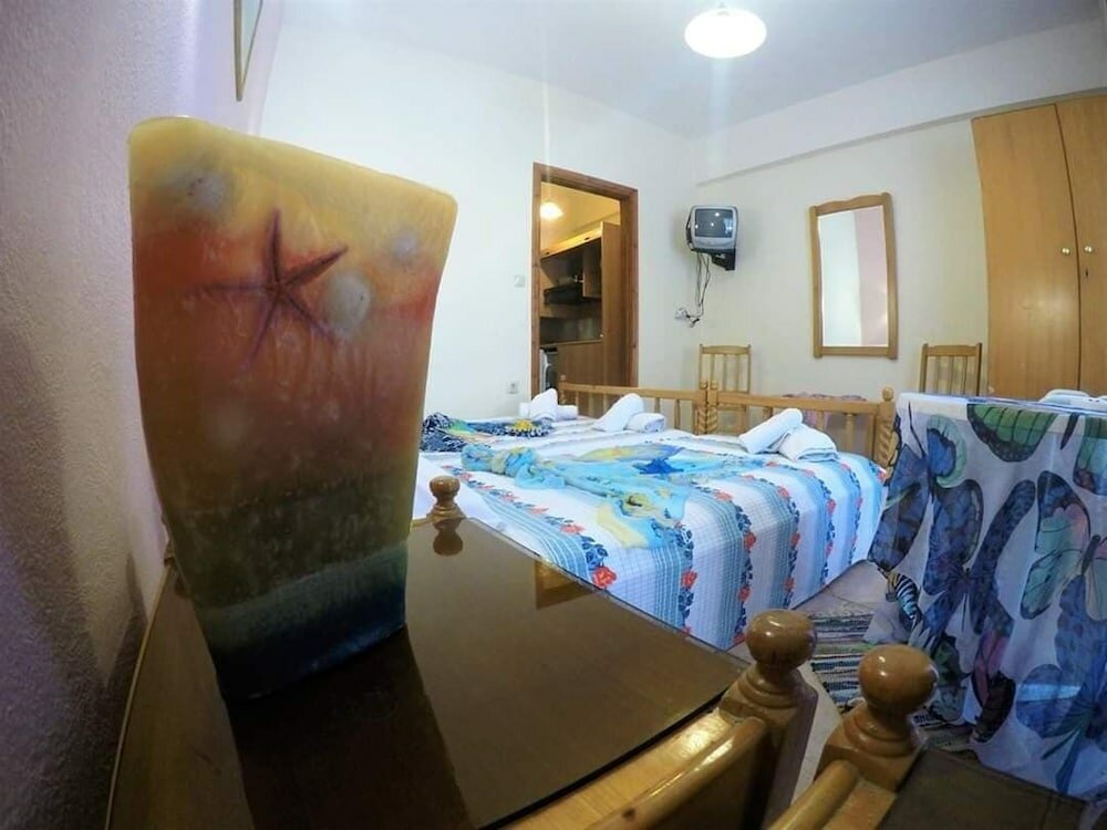 Фото Elizabeth Hotel