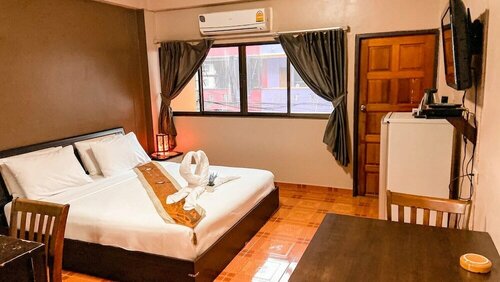 Гостиница Drunken Duck Guesthouse в Паттайе