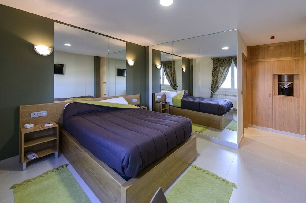 Фото Motel Cancún Avilés