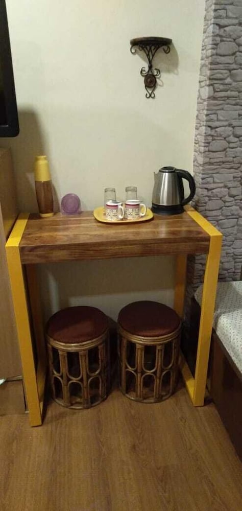 Фото Hotel Pathik