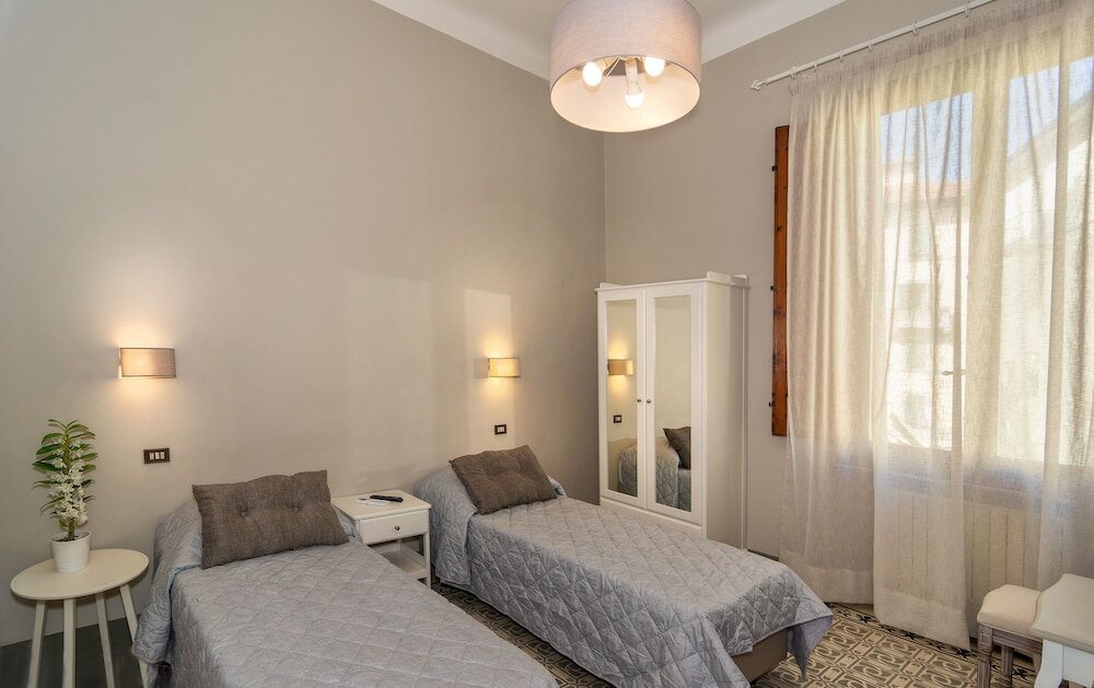 Фото Villa Ricci Suites