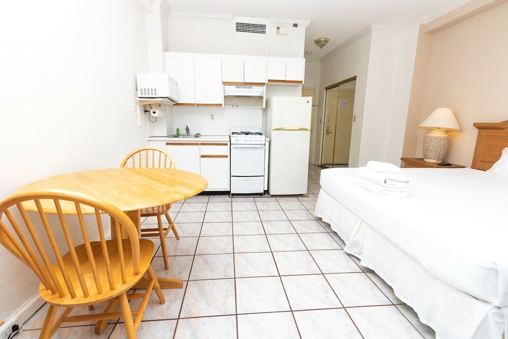 Фото 705 Partial Ocean View Hollywood Beach Resort