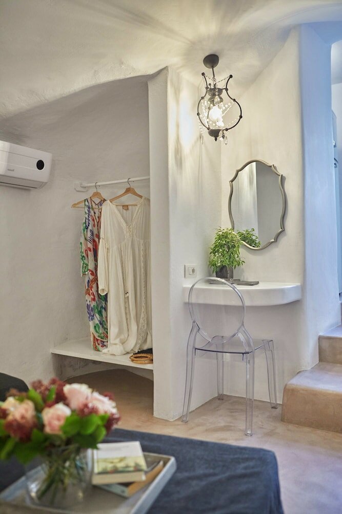 Фото Arvanitis Cave Village