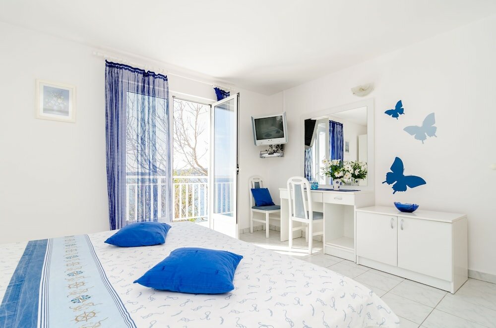 Фото Apartments Šestanović