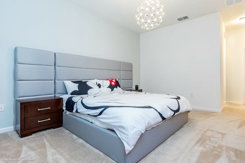 Фото 8 Bdrm 5 Bath Bella Vida Resort