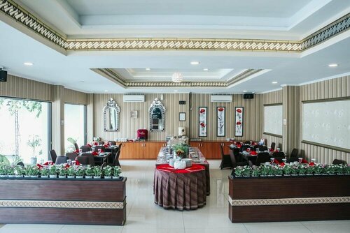 Гостиница The Amrani Syariah Hotel