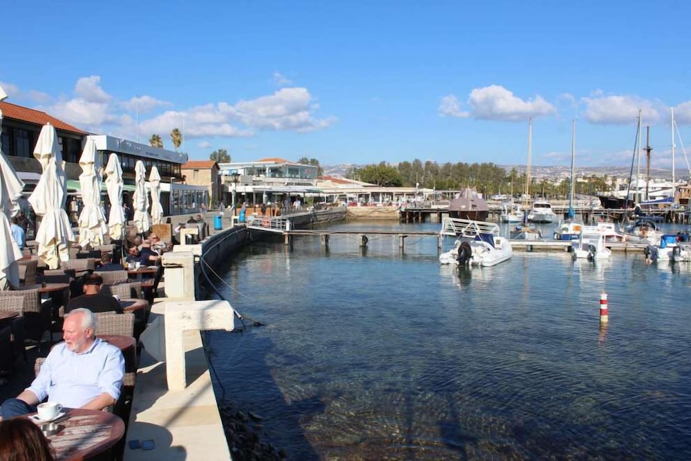 Фото Seashell Apartments