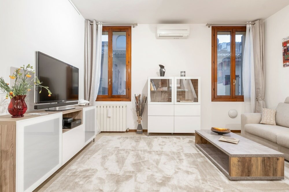 Фото Sognando tra i tetti bolognesi Apartment