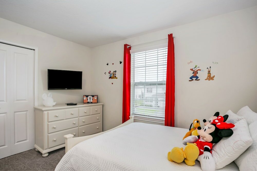 Фото 5 Bed 4 Ba Villa with Game Room, Pool & SPA