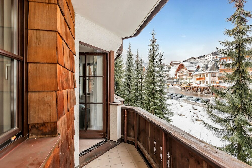 Фото Hotel Sylvia by Skinetworks