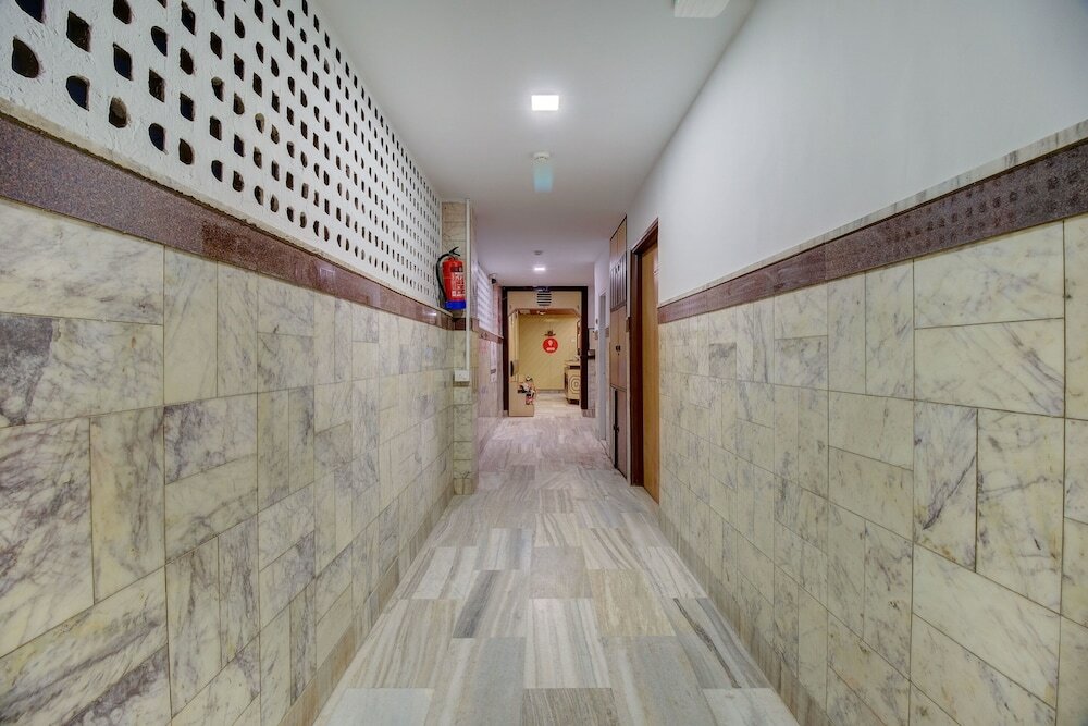 Фото Silverkey Executive Stays 48199 Palkhi Chembur