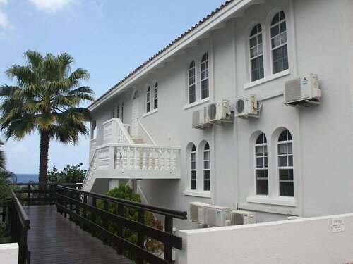 Гостиница Sea-view Apartment in Mambo Beach Near Seaaquarium в Виллемстаде