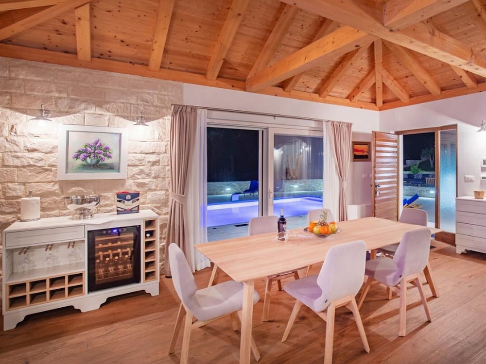 Фото Villa Doline