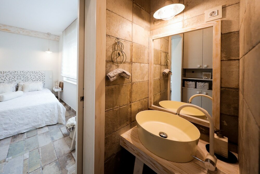 Фото Ika Boutique Luxury Apartments