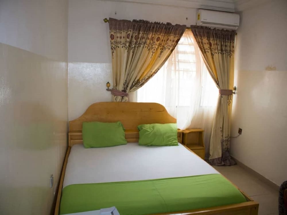 Фото Elizz Guest House