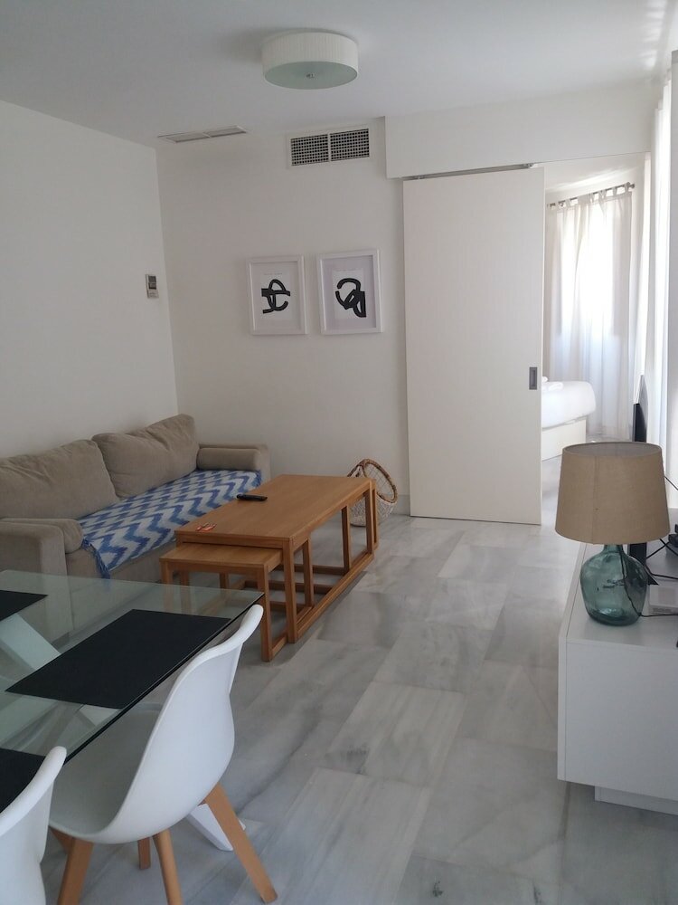 Фото Domopolitan Alcazabilla 15