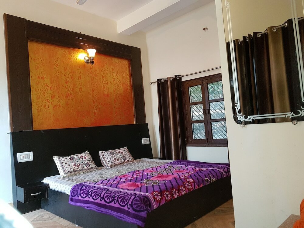 Фото Sonu Guest House - Hostel