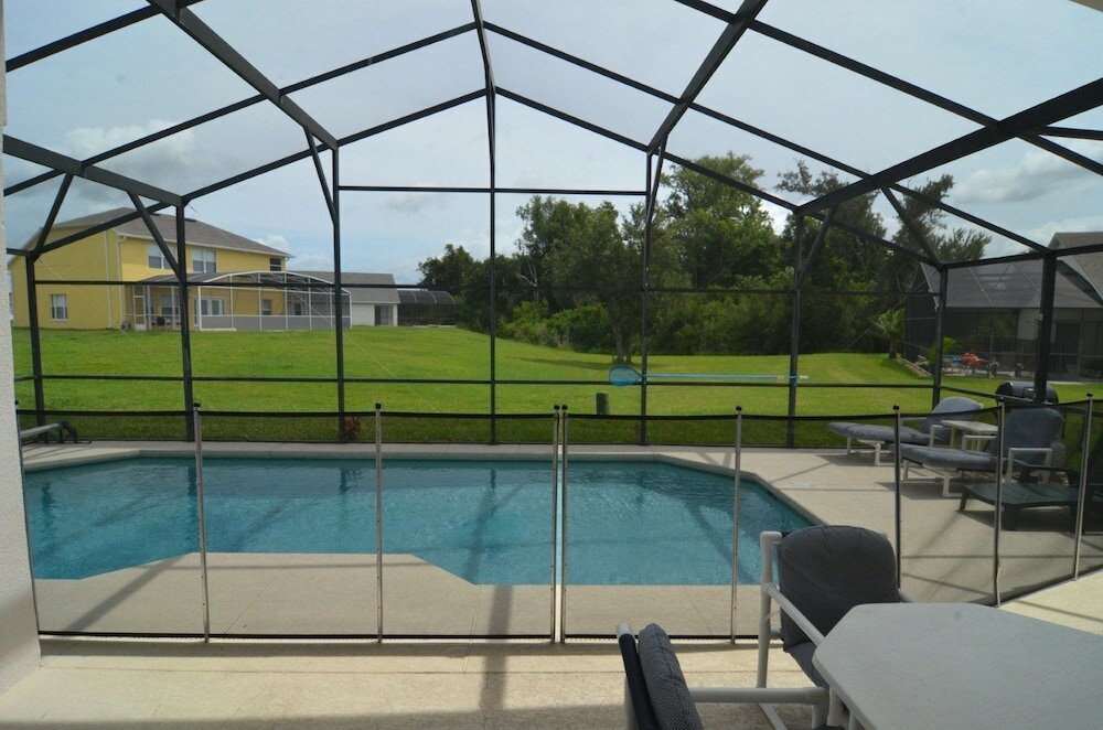 Фото 4630 4 Bedroom Private Pool Home, Cumbrian Lakes