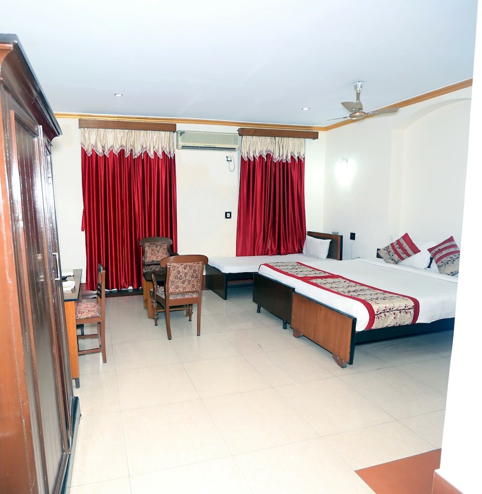 Фото Ymca Seacom Inn