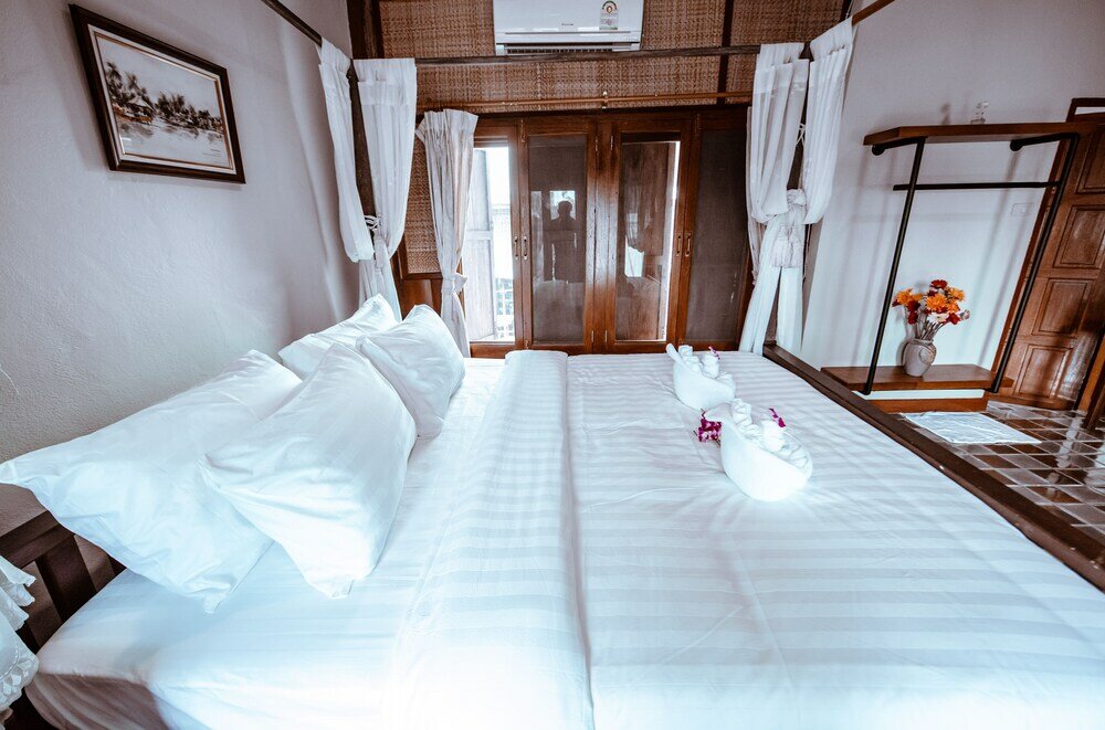 Фото Vila Villa Resort in Town