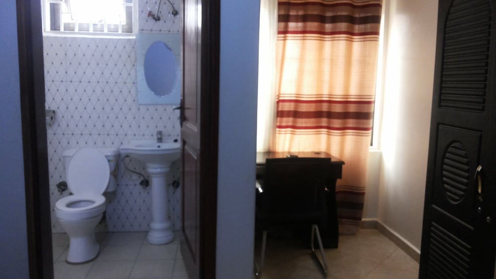 Фото Gulu Vision Hotel