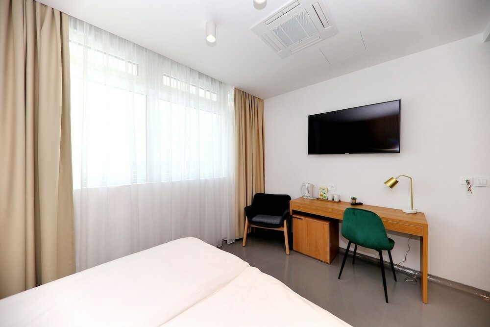 Фото White Rooms Zadar 345