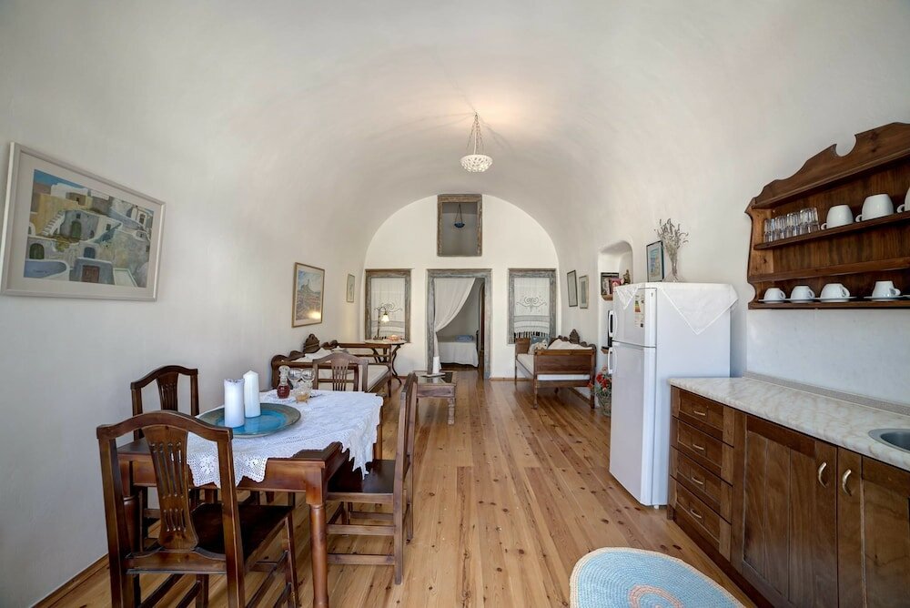 Фото Guest House Kalitsi