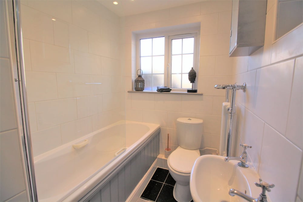 Фото Hurst Cottage