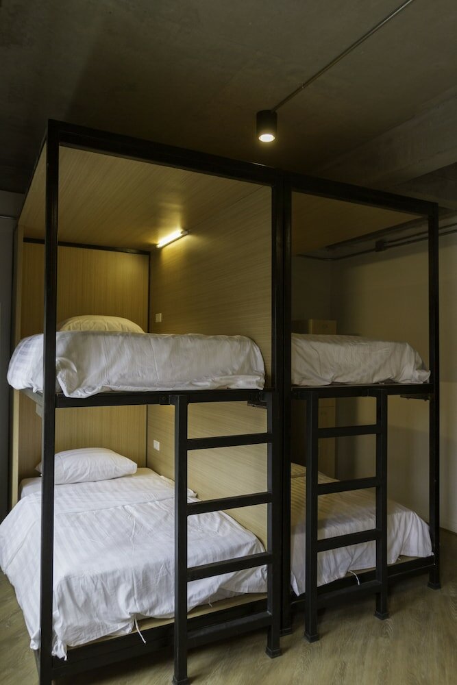 Фото Siam Hubbiz Hostel