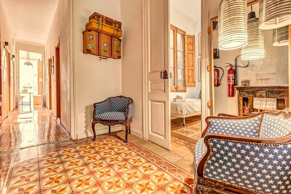 Фото Factory Suites Barcelona