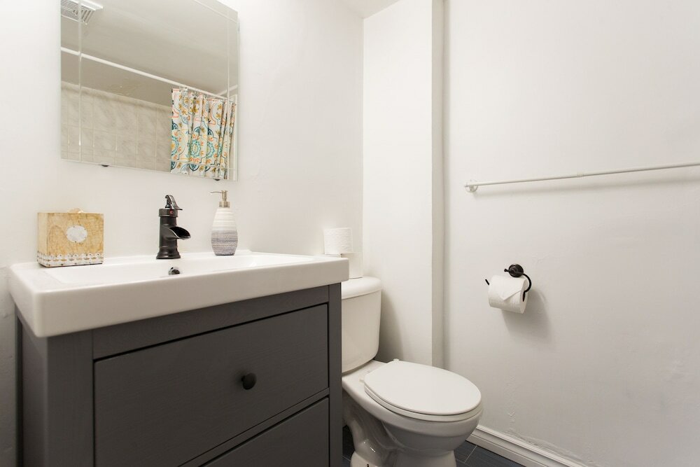 Фото The Hutchinson Suites