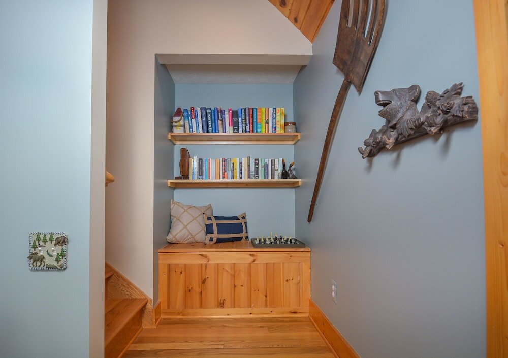 Фото Hootenanny 5 Bedroom House